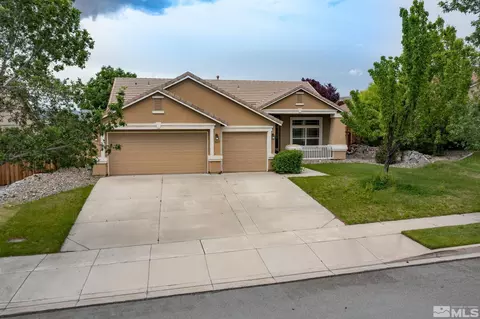 7467 Europa Dr, Sparks, NV 89436