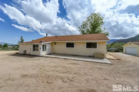 559 Mule Deer Rd, Coleville, CA 96107 photo 7