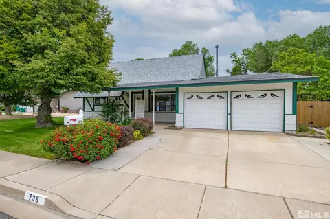 738 O Callaghan Dr, Sparks, NV 89434