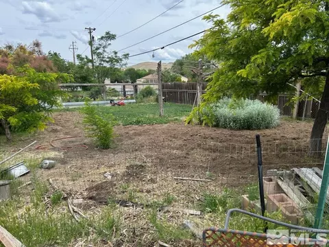 175 W 4th, Sun Valley, NV 89433