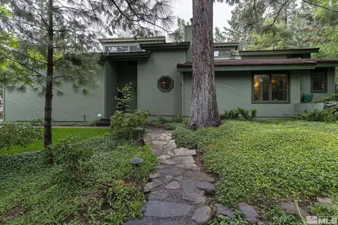 605 Douglas Fir Dr, Reno, NV 89511