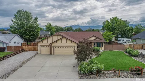 769 Lyell Way, Gardnerville, NV 89460