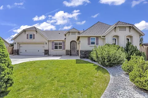 81 Decanter Ct, Dayton, NV 89403