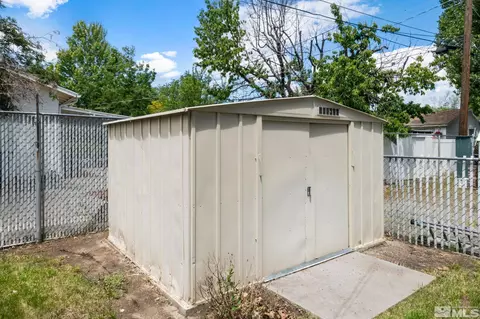2000 Michael Dr, Carson City, NV 89703 photo 21
