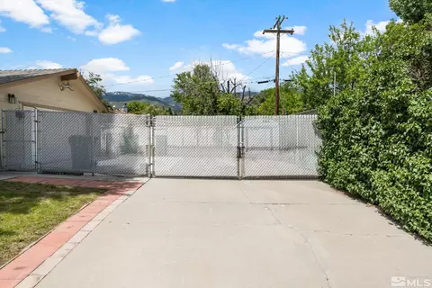 2000 Michael Dr, Carson City, NV 89703 photo 25