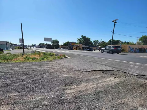420 W Main St, Fernley, NV 89408