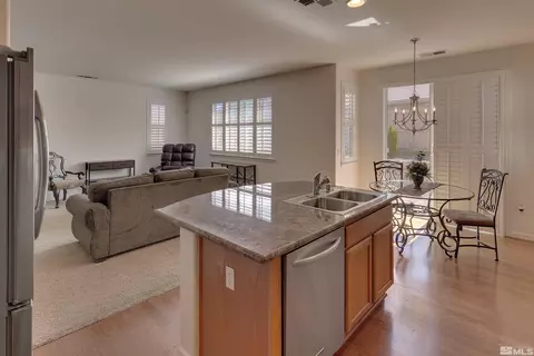 2416 Spring Flower, Reno, NV 89521 photo 4