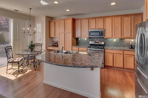 2416 Spring Flower, Reno, NV 89521 photo 3