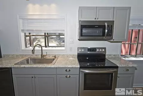 190 Pinon Rd, Markleeville, CA 96120 photo 10