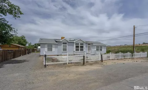 405 E Gepford Pkwy, Sun Valley, NV 89433