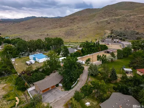 19880 Heater Ln, Reno, NV 89521