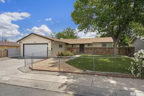 2513 Hansen Dr, Carson City, NV 89701