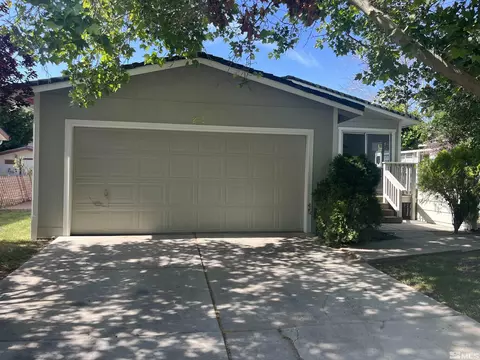 243 Ave De Ln, Sparks, NV 89434