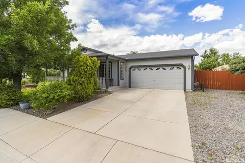 17367 Bear Lake Dr, Reno, NV 89508