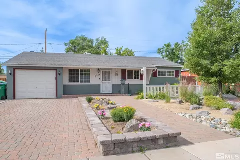 1245 York Way, Sparks, NV 89431