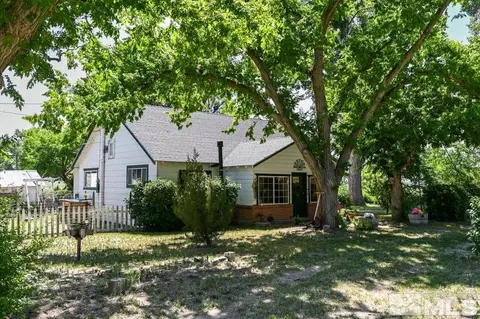 115430 Highway 395, Topaz, CA 96133