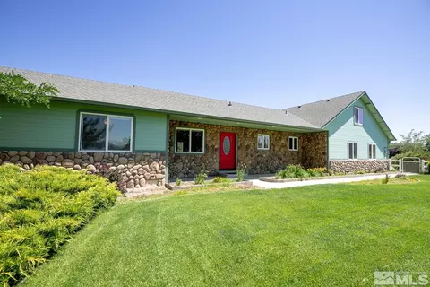 10 Grand Vw, Wellington, NV 89444