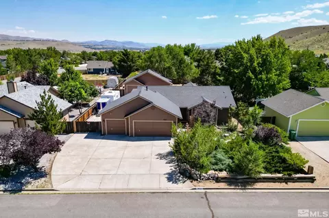 5610 Grasswood Dr, Sparks, NV 89436