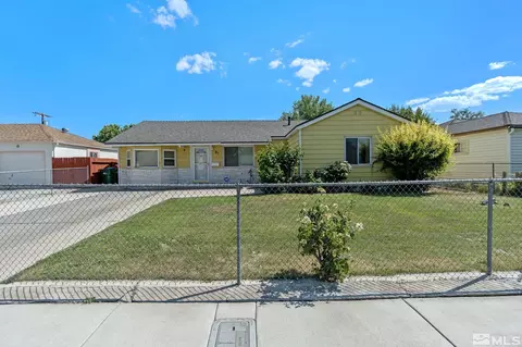 81 P St, Sparks, NV 89431