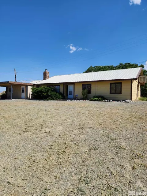 260 Lisa Dr, Walker Lake, NV 89415