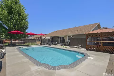 1675 Talking Sparrow Dr, Sparks, NV 89441
