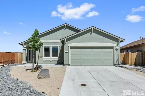 212 Hazelnut Ct, Fernley, NV 89408