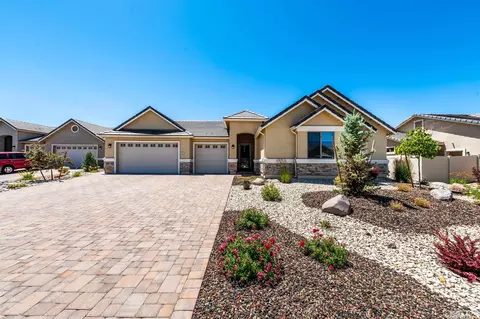 208 Holly Oak Ct, Reno, NV 89521