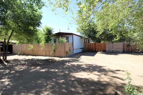 230 E 5th Ave, Sun Valley, NV 89433