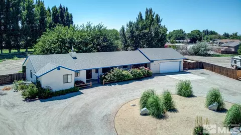 5121 Sandalwood Dr, Fallon, NV 89406