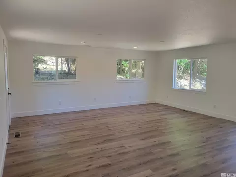 106 Opalite Ct, Reno, NV 89521 photo 7