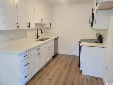 106 Opalite Ct, Reno, NV 89521 photo 12