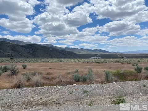 12860 Reno Dr, Lovelock, NV 89419