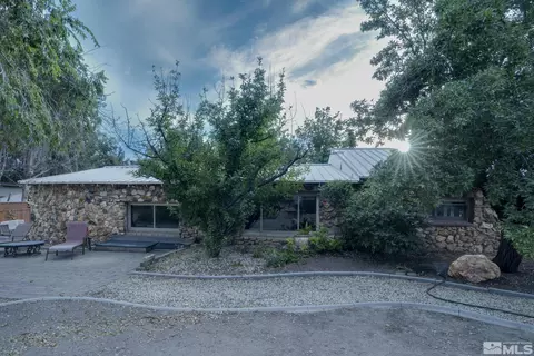 1720 Moon Ln, Reno, NV 89521