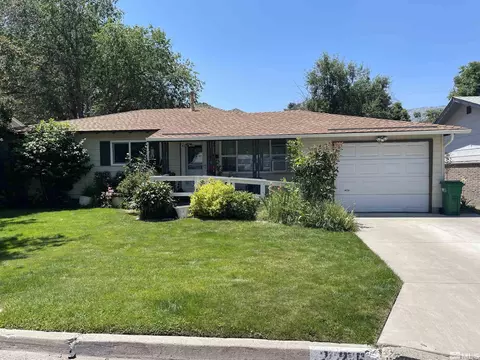 226 Albany Ave, Carson City, NV 89703