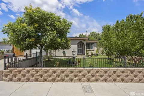 1905 Haddock Dr, Reno, NV 89512