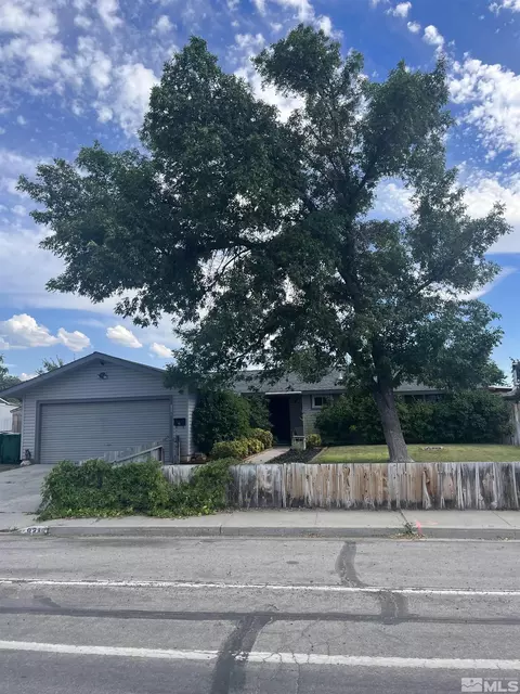 821 Colorado St, Carson City, NV 89701