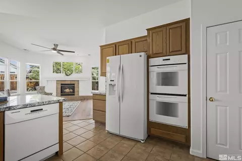9973 Rio Bravo Dr, Reno, NV 89521 photo 12