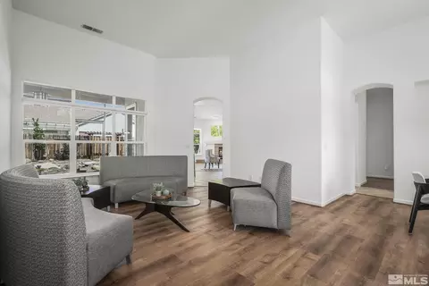 9973 Rio Bravo Dr, Reno, NV 89521 photo 4