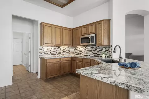 9973 Rio Bravo Dr, Reno, NV 89521 photo 11
