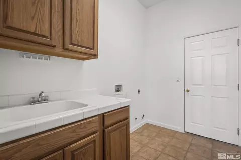 9973 Rio Bravo Dr, Reno, NV 89521 photo 22