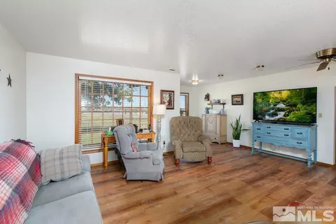 4740 Saint Clair Rd, Fallon, NV 89406 photo 4