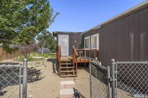 154 Wewoka, Sun Valley, NV 89433