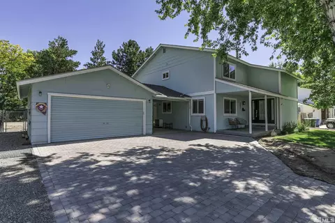 1521 Hussman Ave, Gardnerville, NV 89410