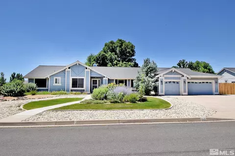 340 Moonbeam Dr, Sparks, NV 89441