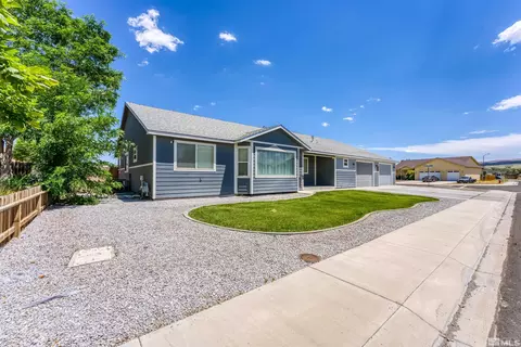 106 Mountain View Dr, Fernley, NV 89408