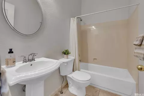 10039 Cascade Falls Dr, Reno, NV 89521 photo 24