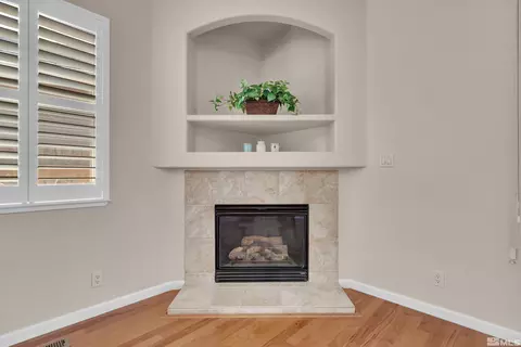 10039 Cascade Falls Dr, Reno, NV 89521 photo 8