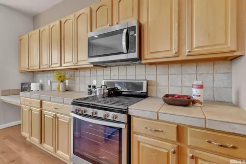 10039 Cascade Falls Dr, Reno, NV 89521 photo 10