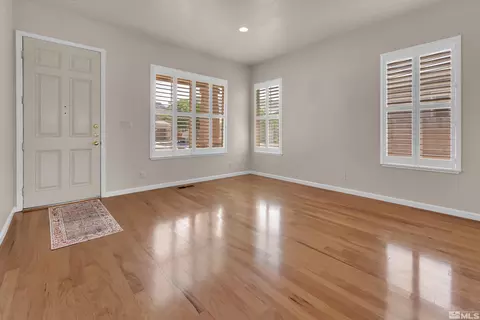 10039 Cascade Falls Dr, Reno, NV 89521 photo 14