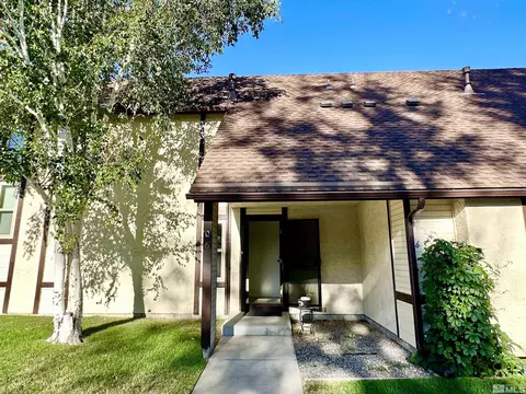 1748 Pinewood Dr #6, Minden, NV 89423
